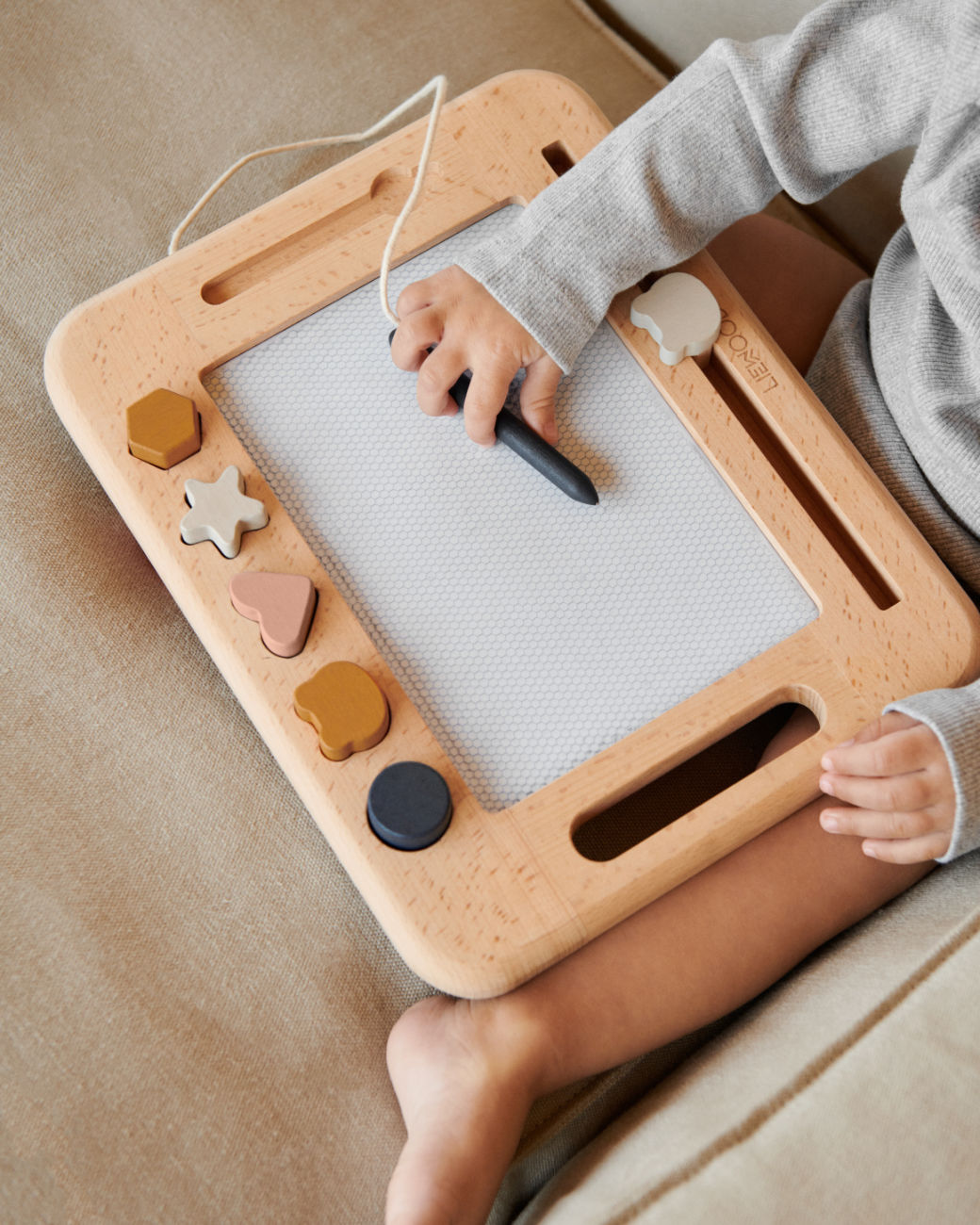 Liewood Zaubertafel 'Veneda' aus Holz faune green ab 3 Jahren online kaufen