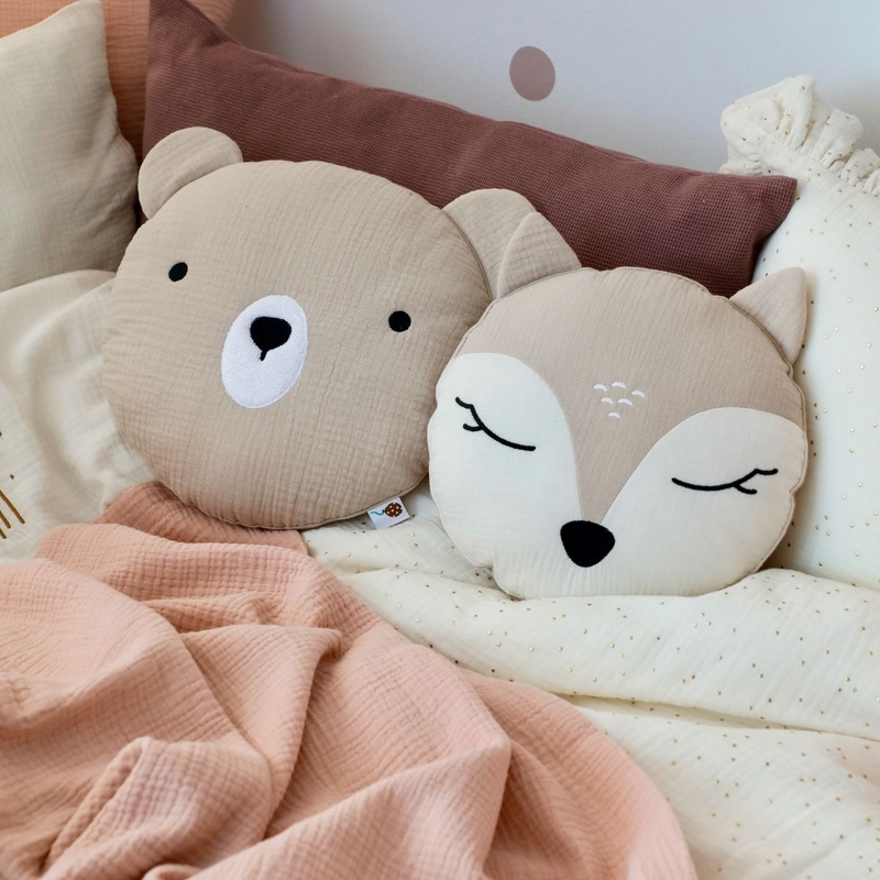 Shop-the-look-kinderzimmer-hausbett-puderrosa-beige-dinkiballoon-240923n2