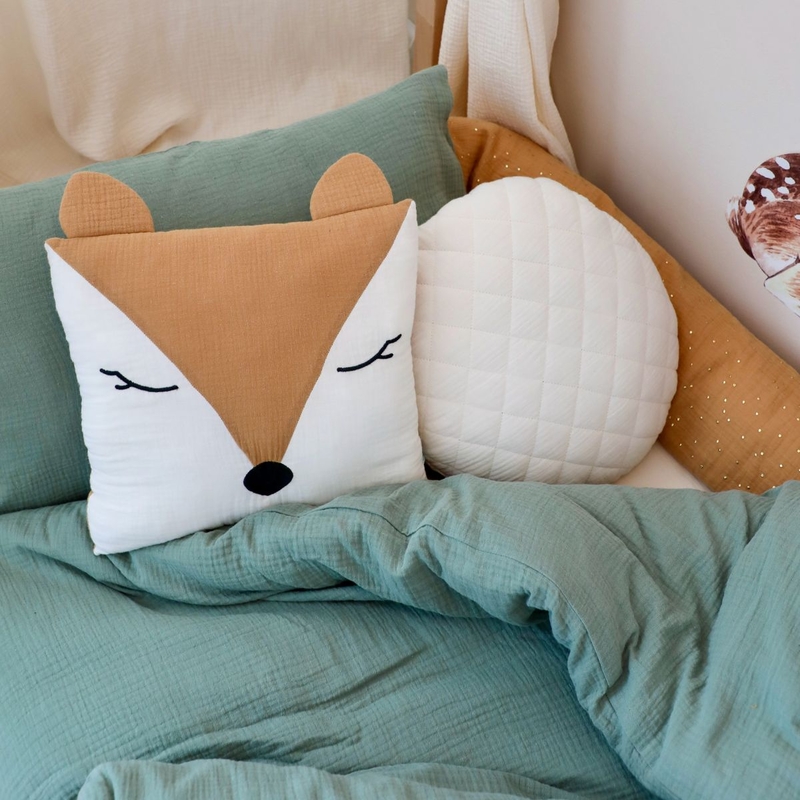 shop-the-look-waldtiere-kinderzimmer-hausbett-beige-gruen-camel-2306-4n3