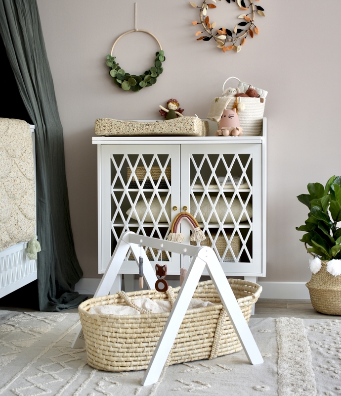 Babyzimmer &#039;Boho&#039; in warmen Waldfarben