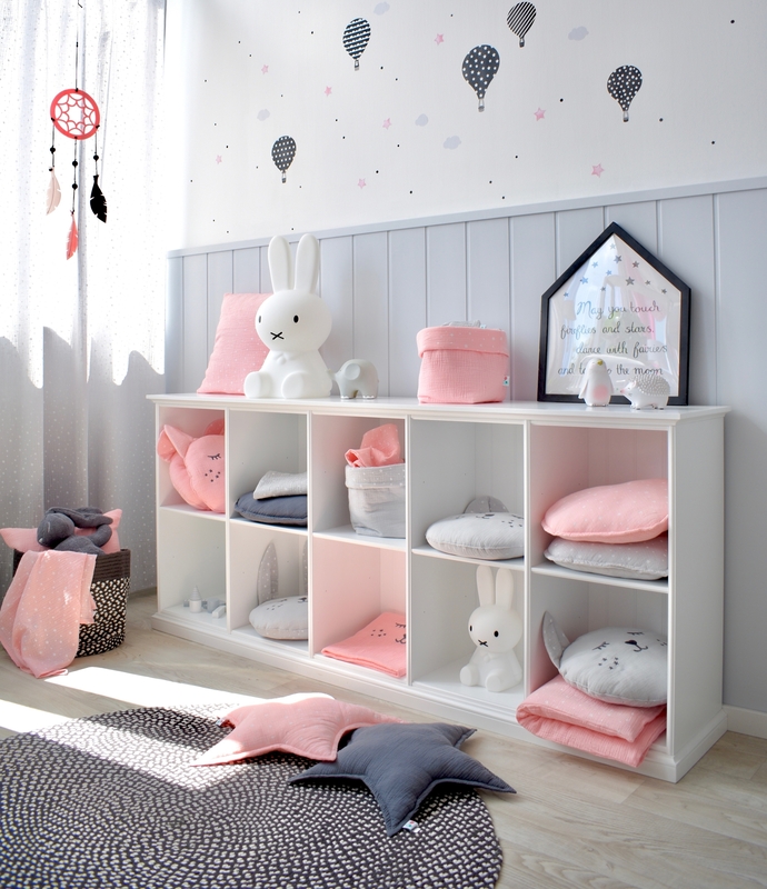 Babyzimmer in Rosa & Dunkelgrau online kaufen
