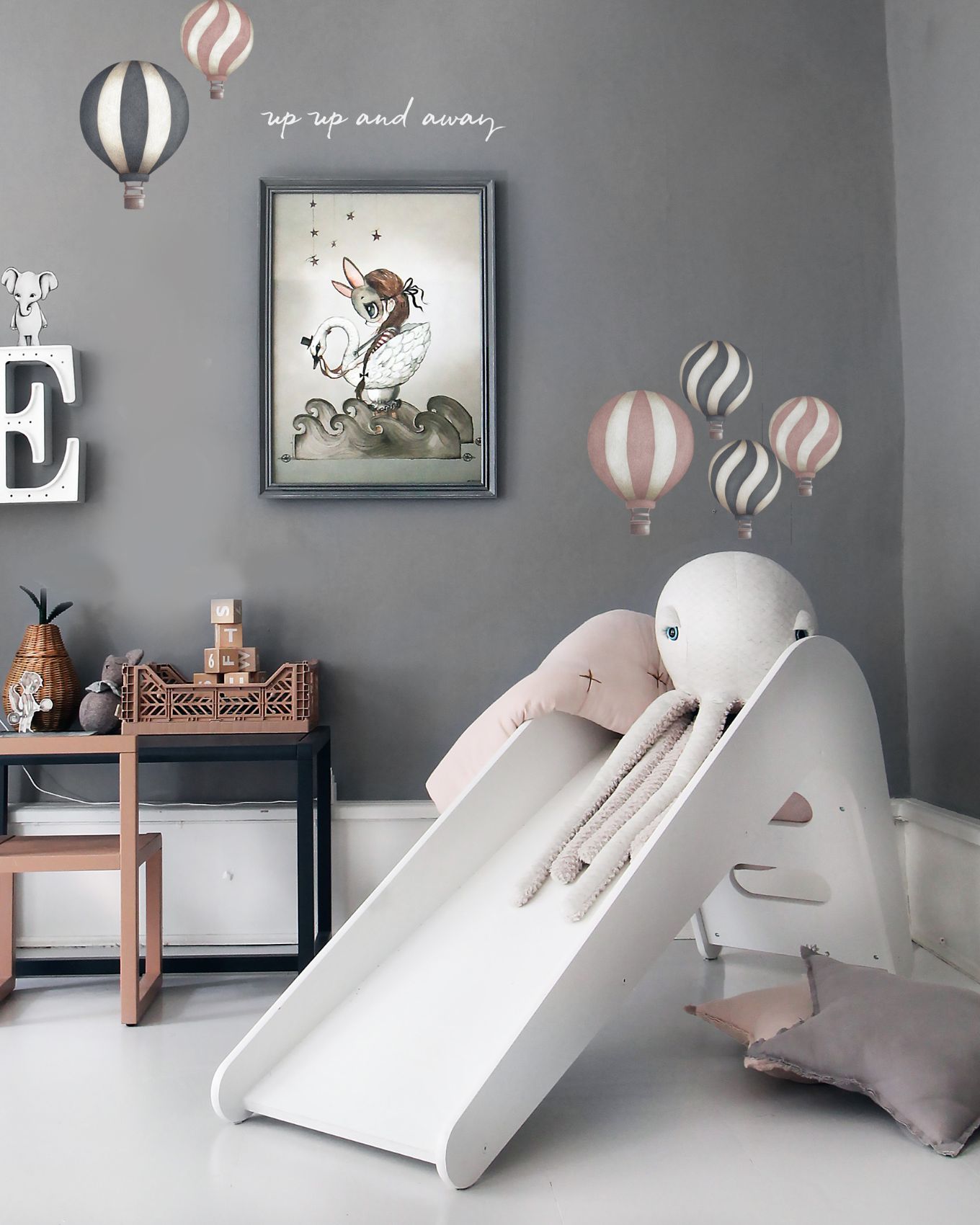 Bewegungsspielzeug für Kinder für drinnen Holzrutsche