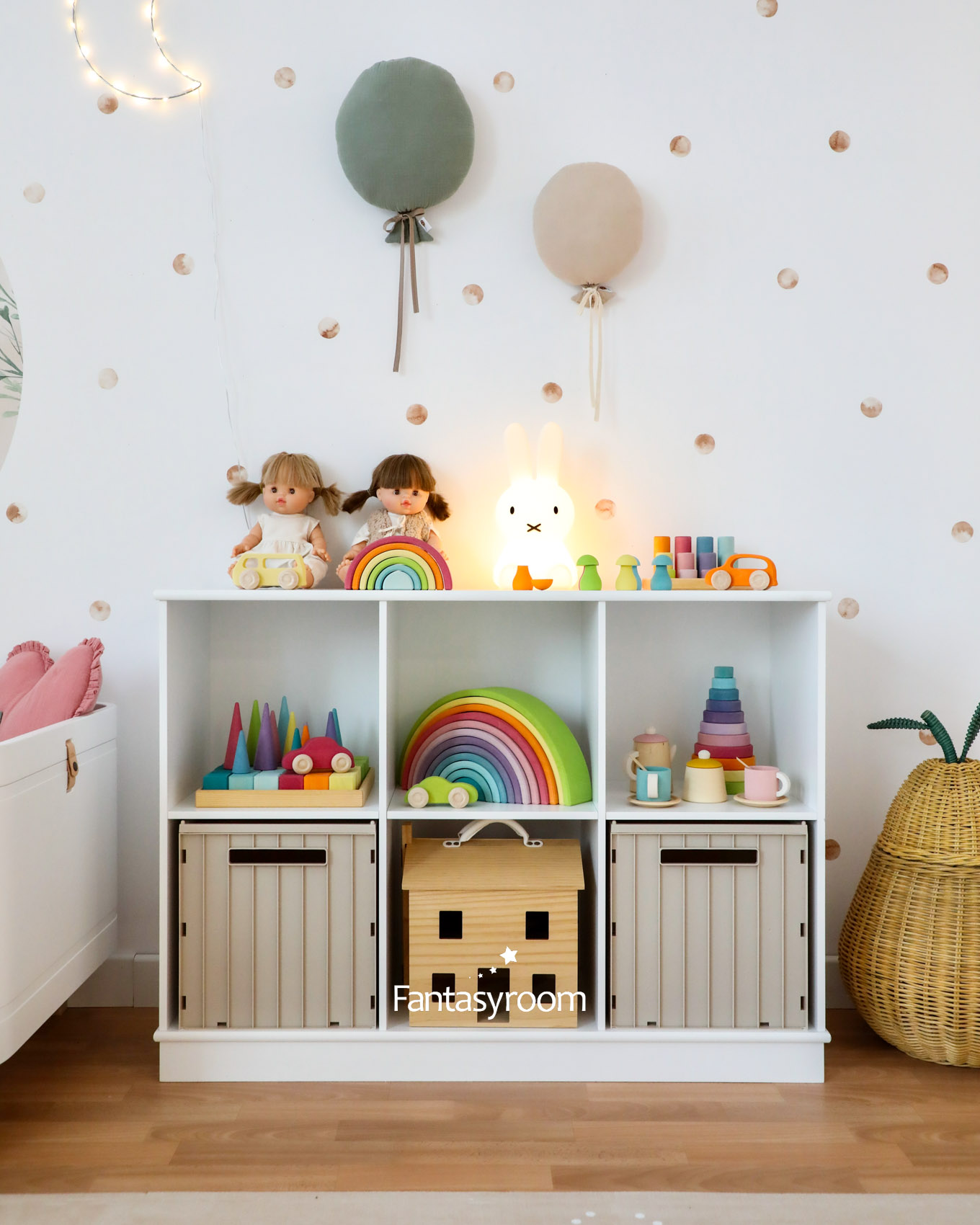 kinderzimmer-beige-gruen-fuchs-wandtattoo-2302-6Z8A4471