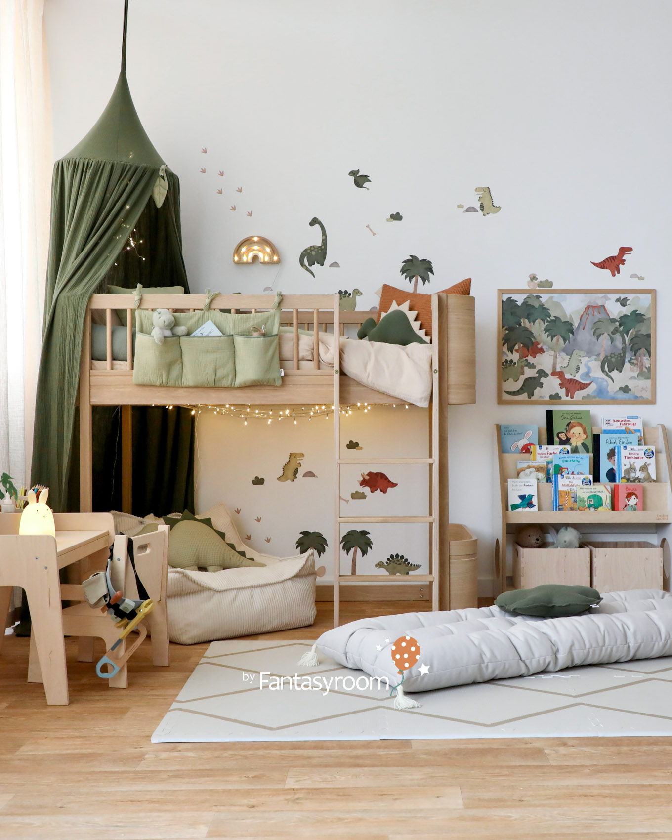 kinderzimmer-dinos-gruen-beige-dinkiballoon-2502-6Z8A4868-2