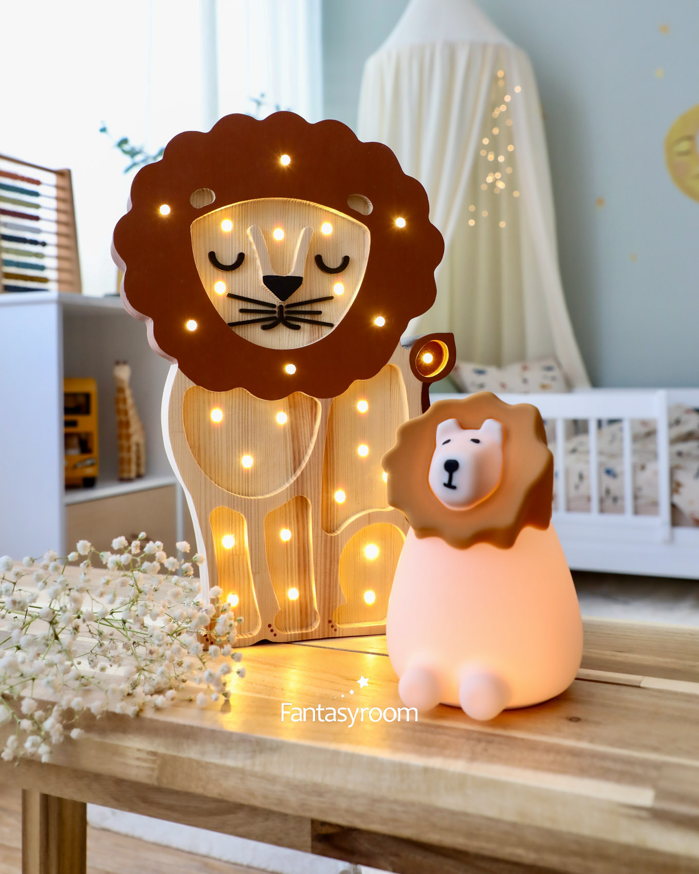 kinderzimmer-safari-kinderlampe-little-lights-fantasyroom-2310-6Z8A5956
