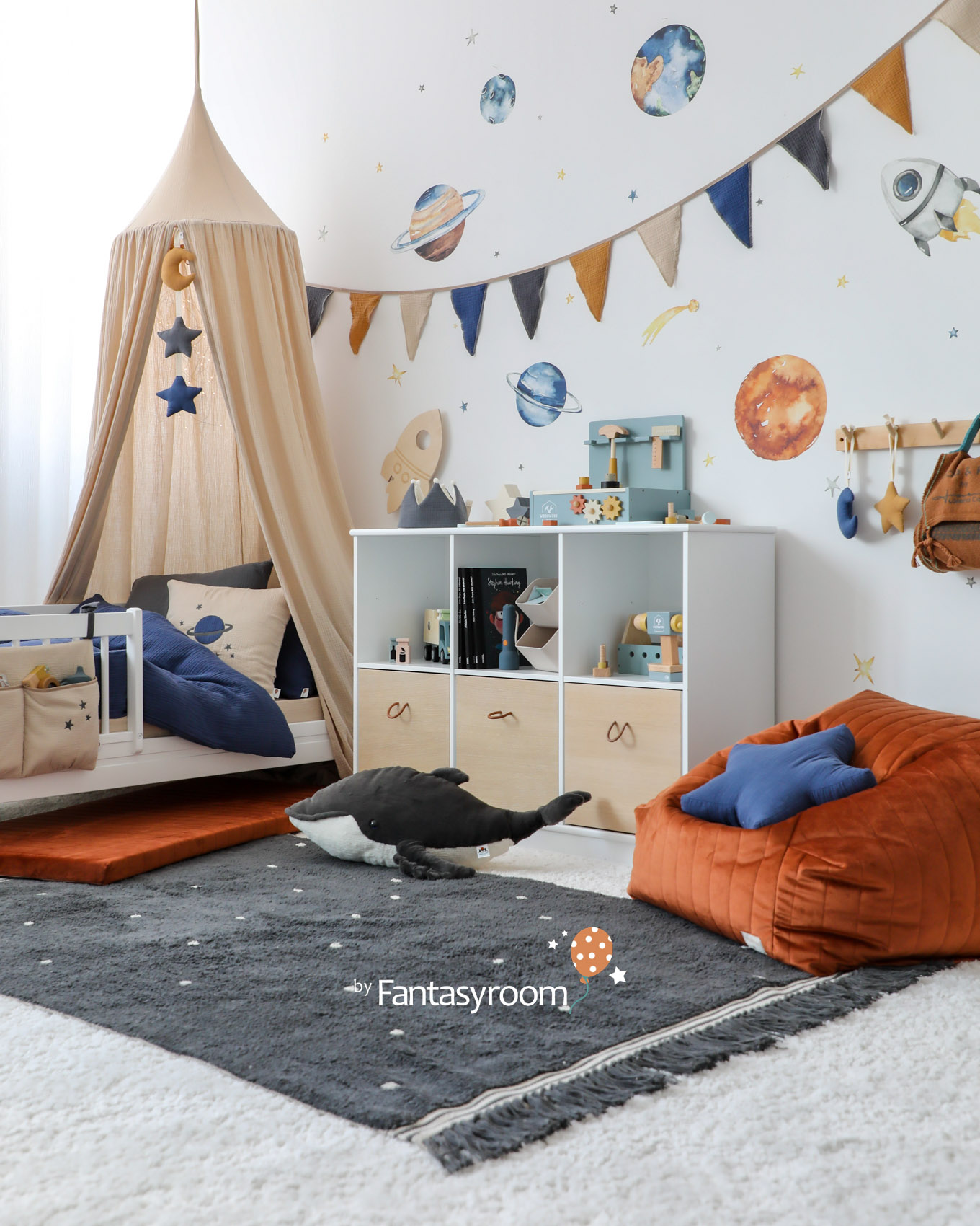 kinderzimmer-weltall-beige-blau-rostrot-fantasyroom-2306-6Z8A0366