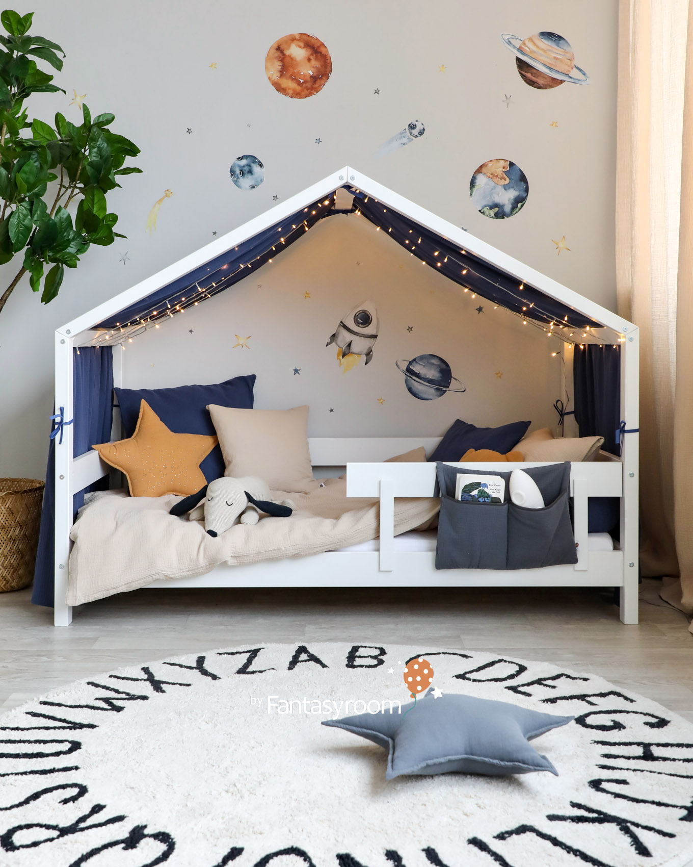 weltraum-kinderzimmer-hausbett-dinki-balloon-fantasyroom-2303-6Z8A5478-2